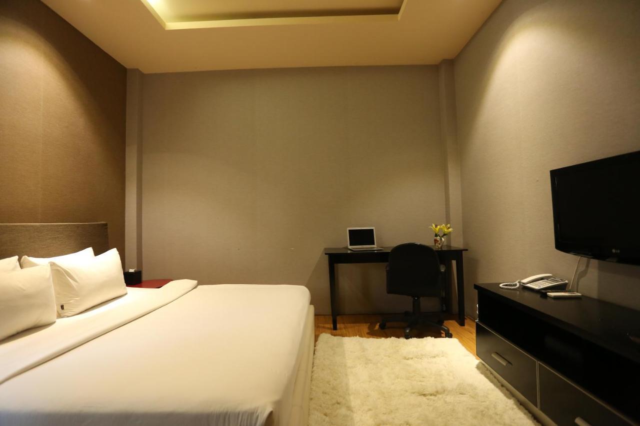 Diamond Suite Hai Ba Trung Ho Chi Minh City Exterior photo