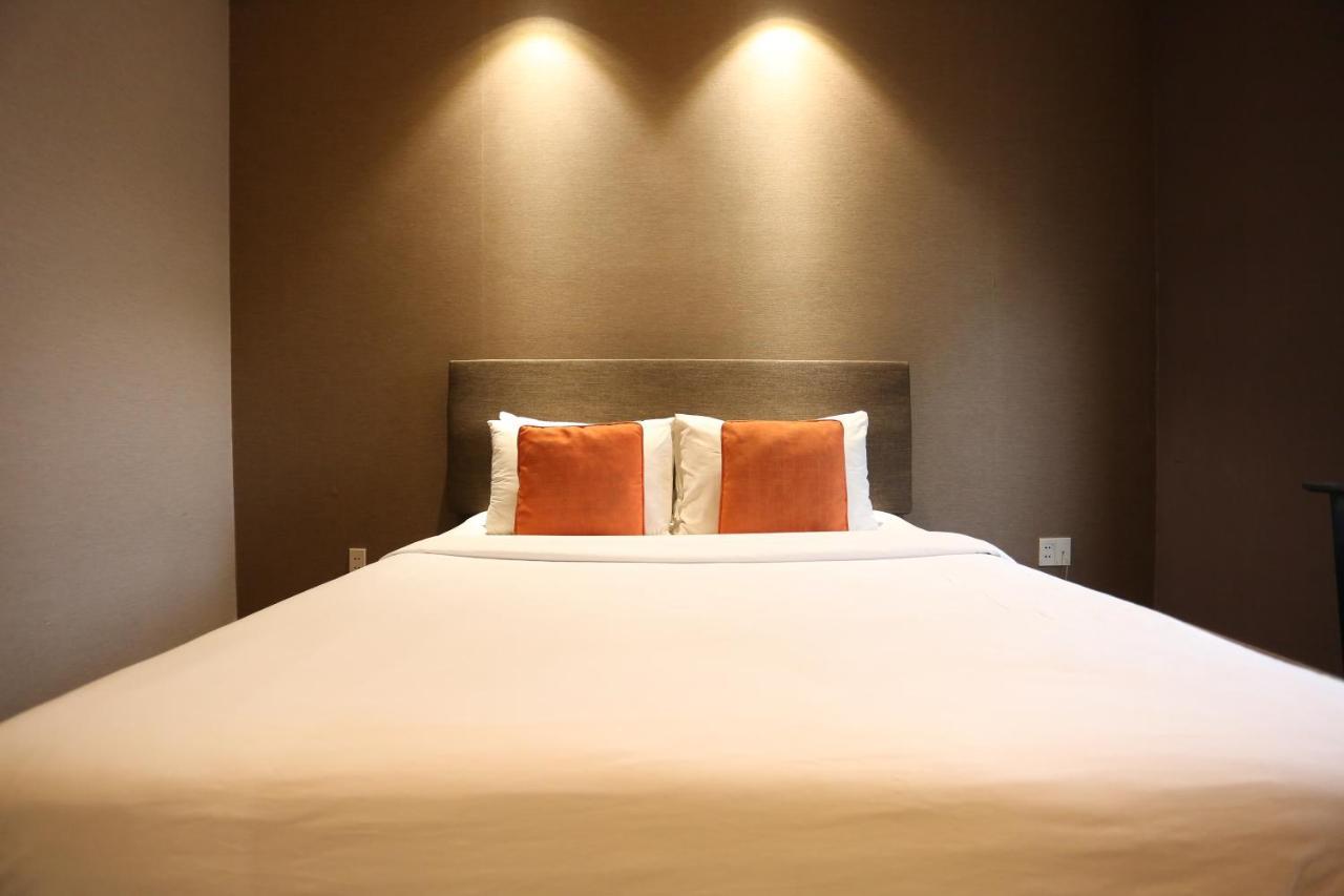 Diamond Suite Hai Ba Trung Ho Chi Minh City Exterior photo